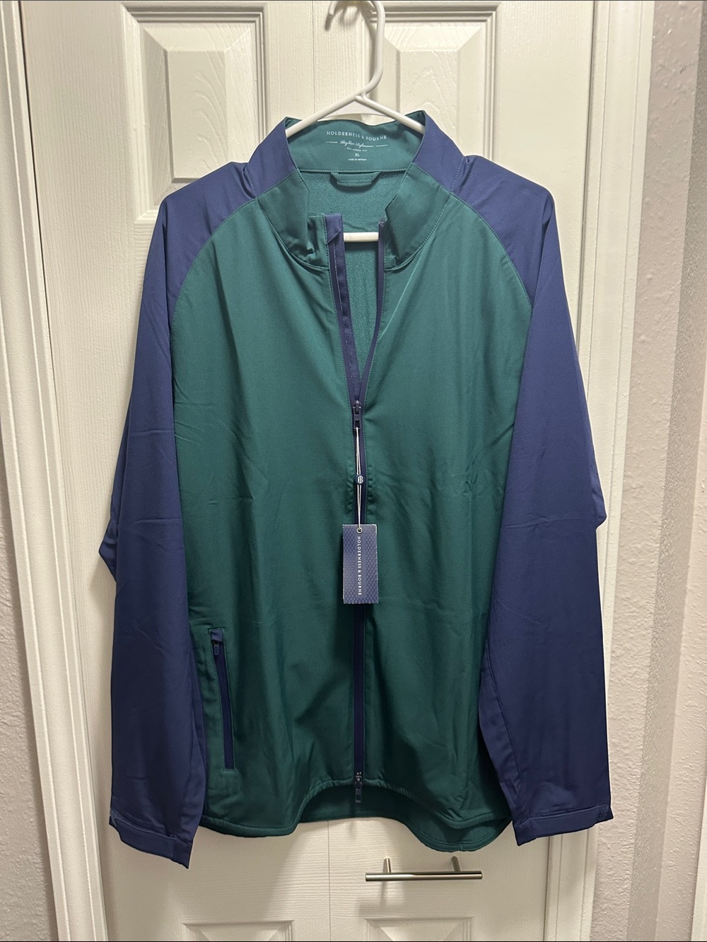 Holderness & Bourne The Hyde Lightweight rain Jacket